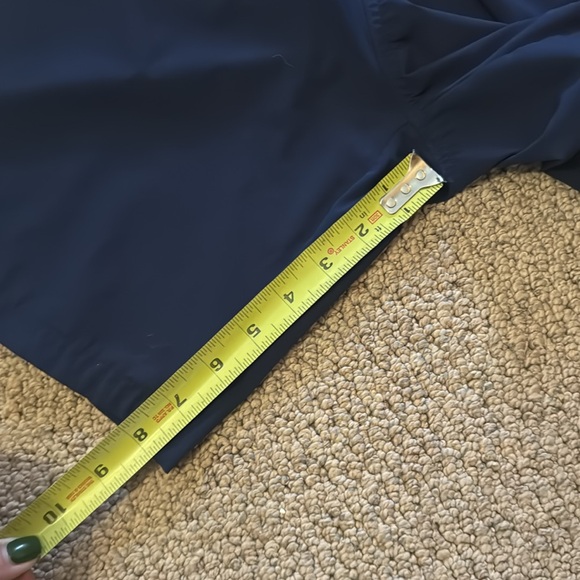 Bonobos Fielder Stretch Hybrid Shorts blue w Zip Pocket. Mesh lined. - Picture 2 of 4